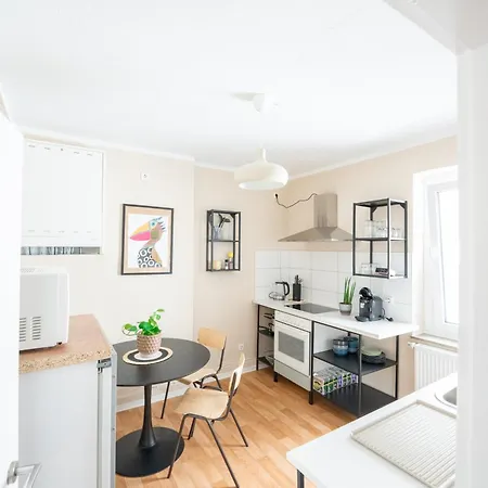 Homestay -super Zentrales Zimmer- Direkt An Der Lutter! *