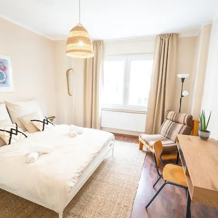 -super Zentrales Zimmer- Direkt An Der Lutter! * Bielefeld