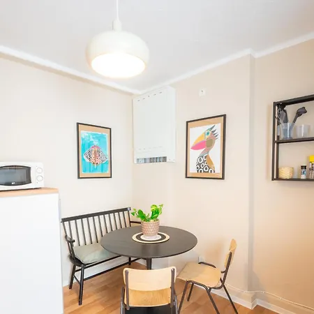 Homestay -super Zentrales Zimmer- Direkt An Der Lutter! Bielefeld