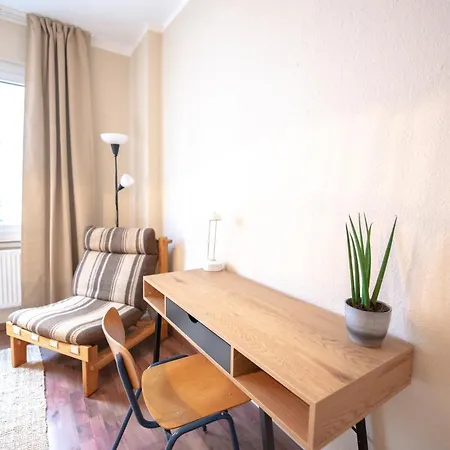 -super Zentrales Zimmer- Direkt An Der Lutter! Homestay Bielefeld