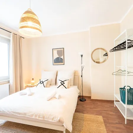Privat bolig -super Zentrales Zimmer- Direkt An Der Lutter! *